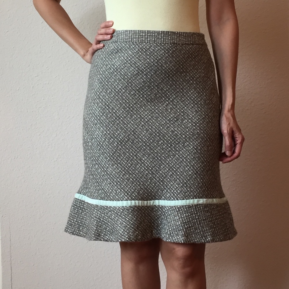 Gap tweed skirt